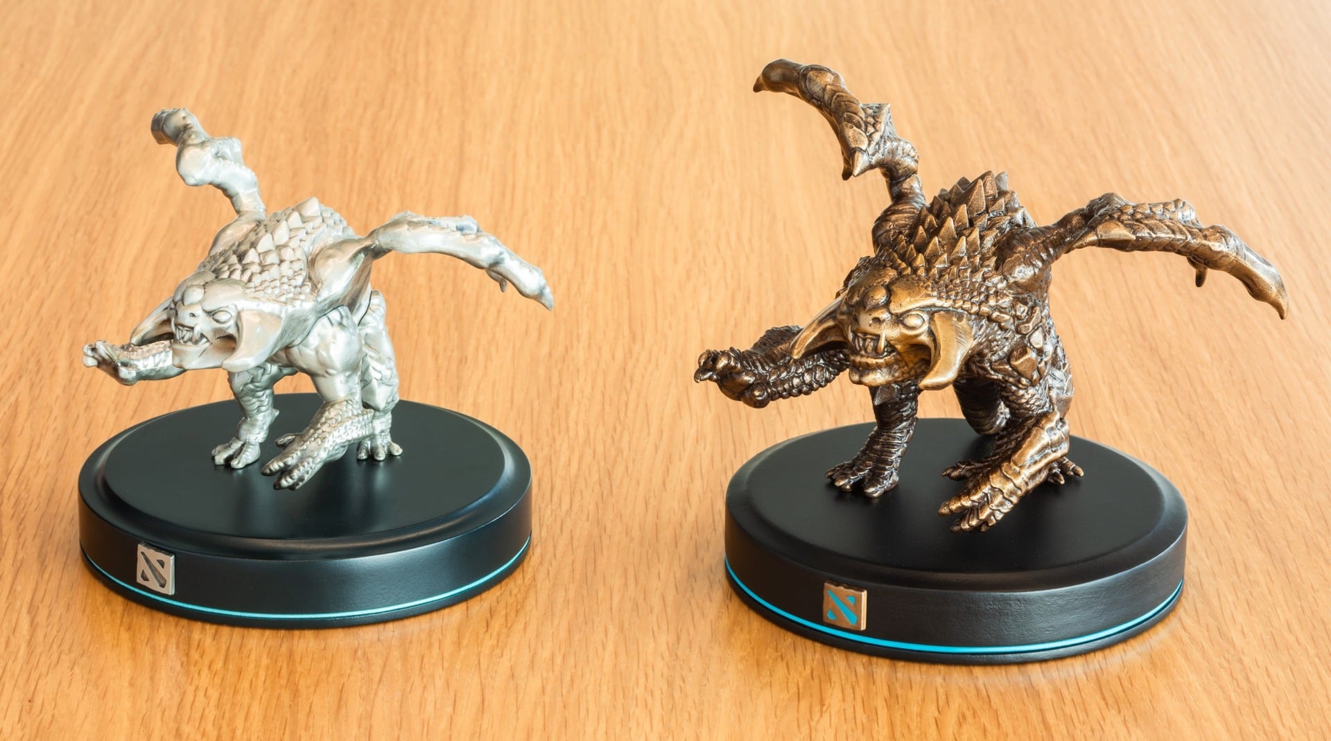 The original 2017 Baby Roshan statue (left) compared to the new 2017 version (right).