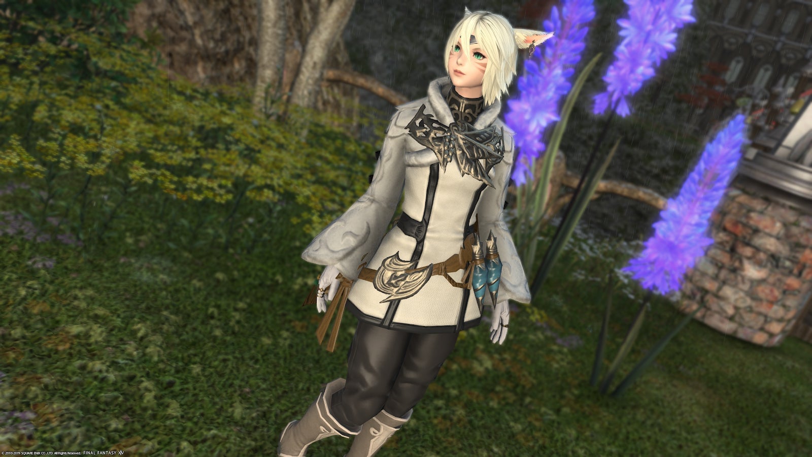 This is my White Mage. She’s from a race called the Miqo’te, and a sub-culture called the Seekers of the Sun.