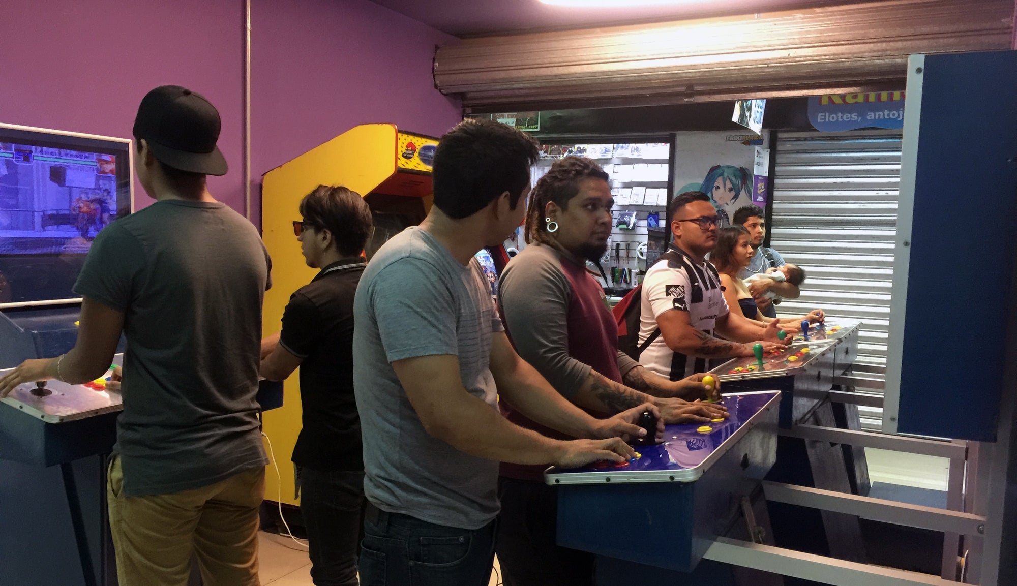 King of Fighters players in an arcade in Monterrey, Nuevo León, Mexico.
