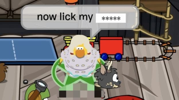 Screenshot: Club Penguin Online