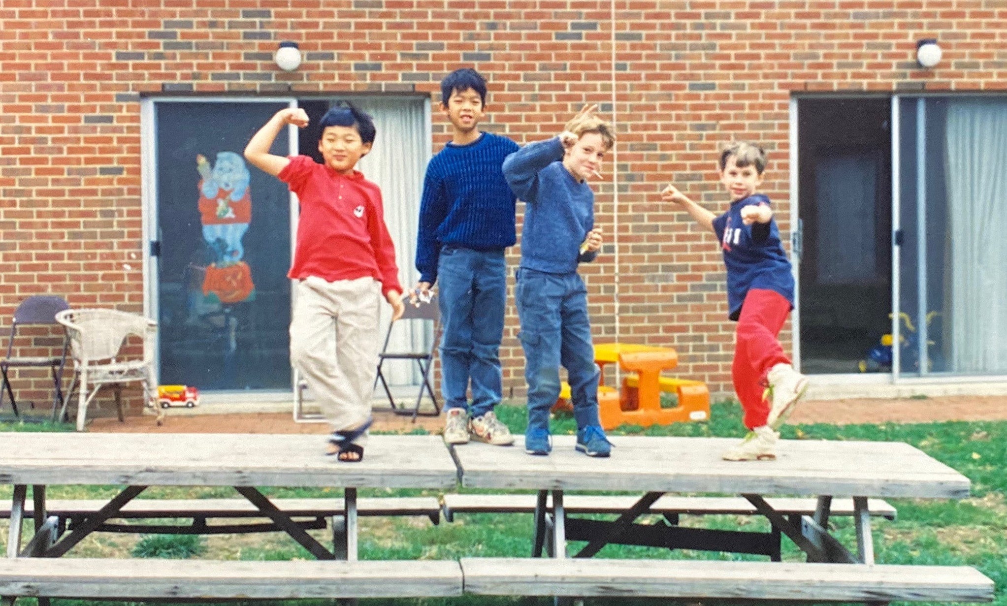 From left to right, you have me, who had a Famicom and bootlegged cartridges, Onn who had a Game Gear and an NES, Brian who had an Atari 2600, and Justin who had a NES with the American Super Mario 2. Obviously, we didnât go to Brianâs apartment very much.