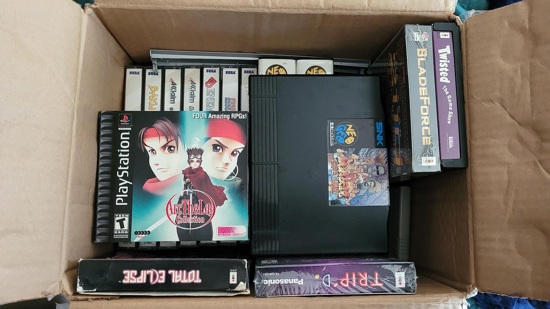 Contents of a random box that normally sits to my right. Bit of a grab-bag.