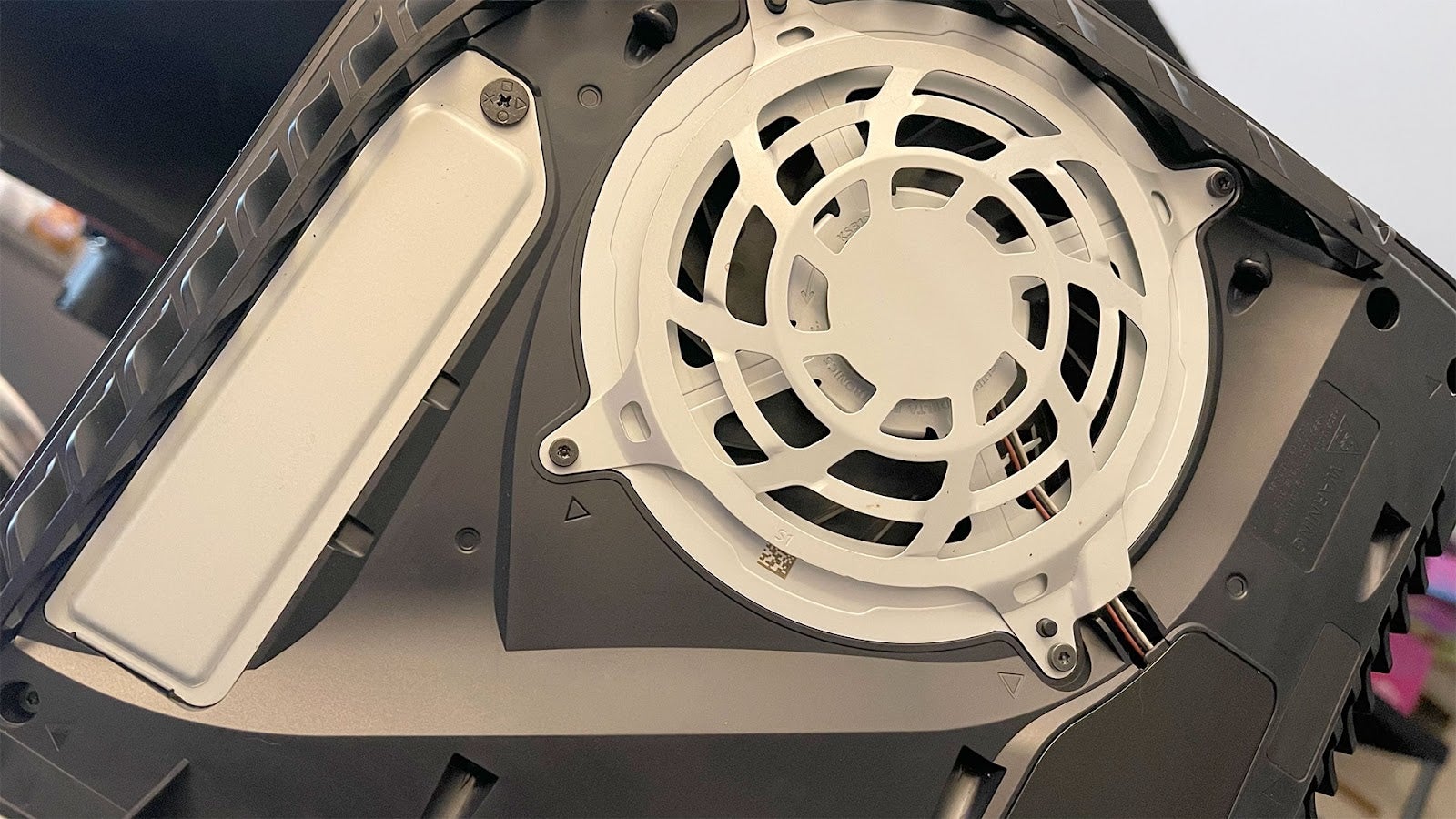 Big fan of the PS5's innards.