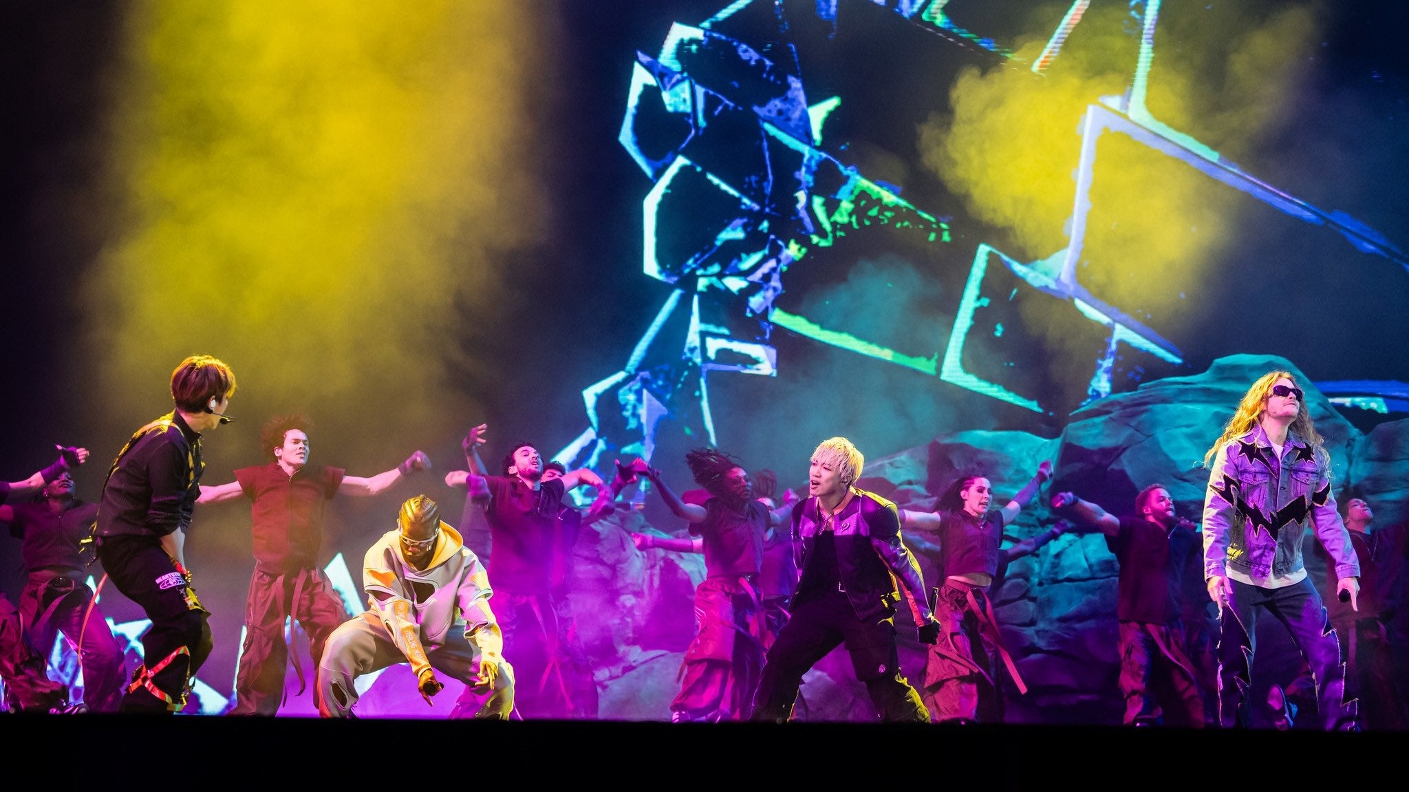 Heartsteel performs at Worlds 23 in Seoul.