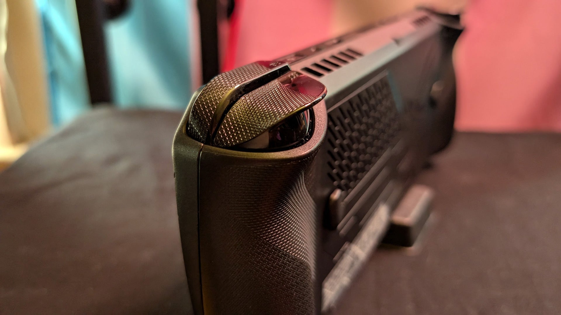 Photo: Asus / Claire Jackson / Kotaku