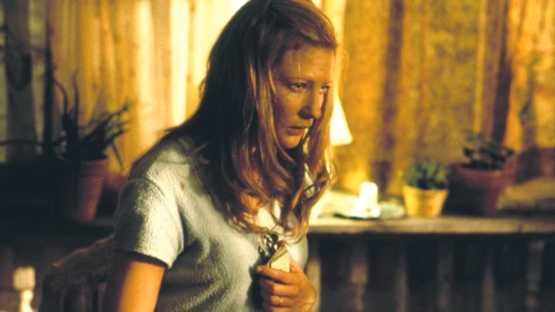 Screenshot: Lakeshore Entertainment