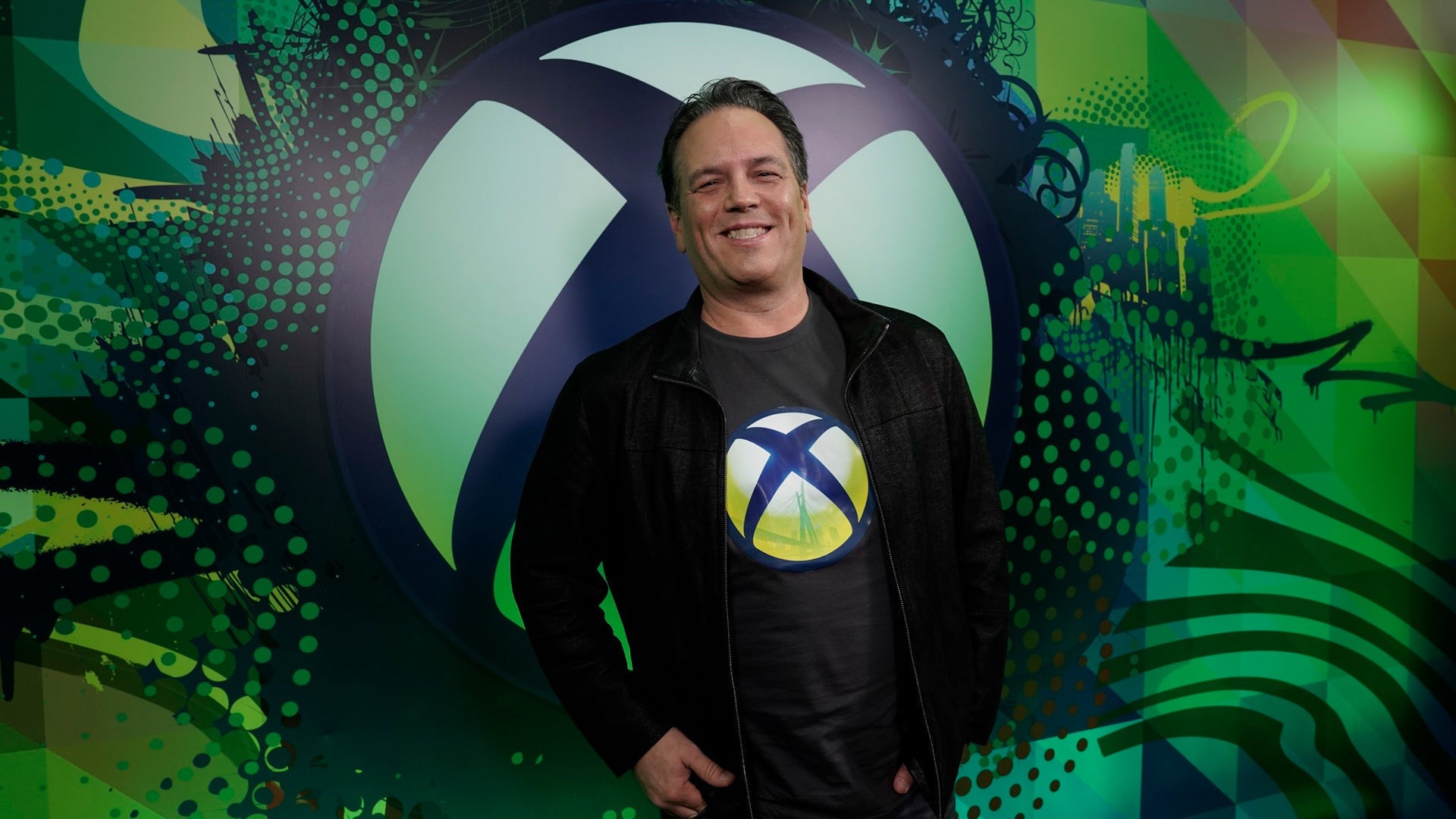Phil Spencer attends a gaming convention in Brazil.