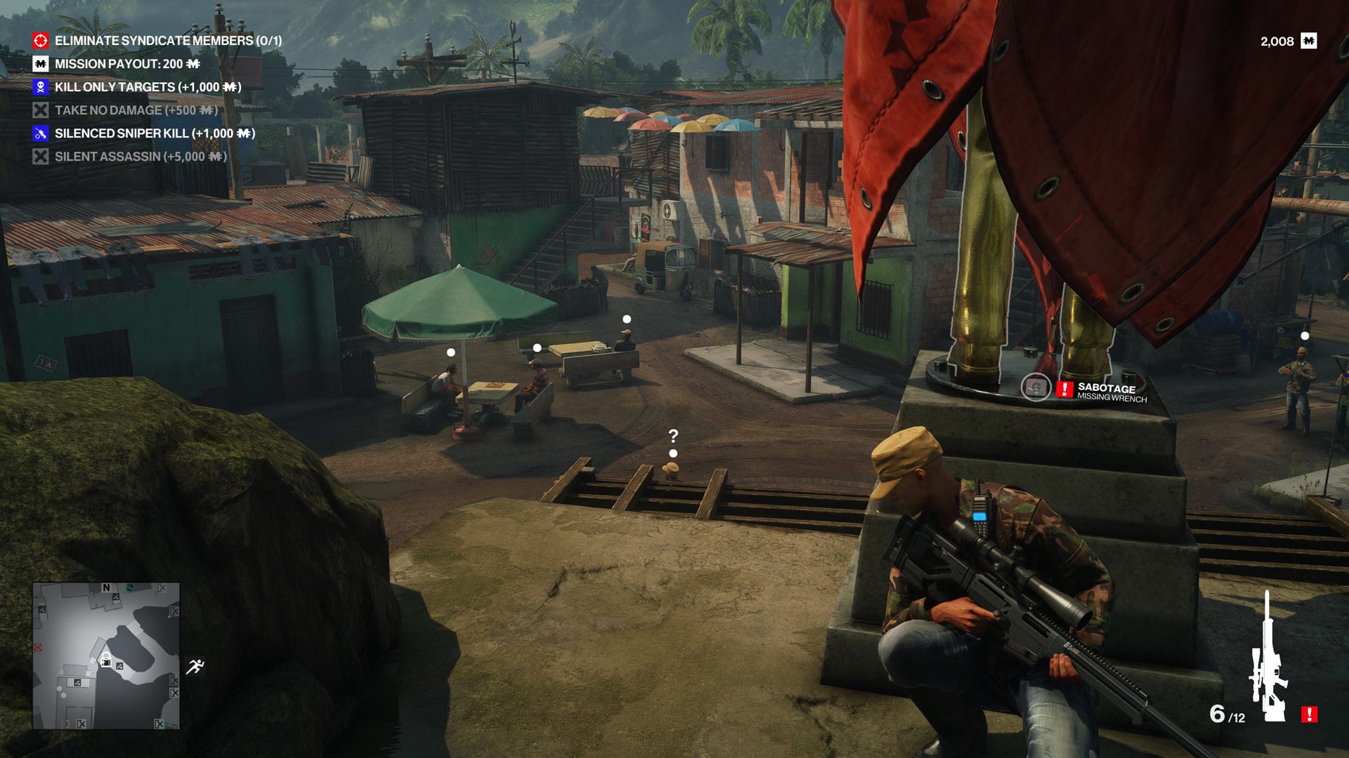 Agent 47 hides behind a statue while holding a sniper rifle.