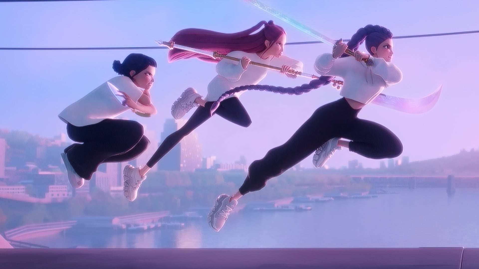 Huntr/x leaps into battle