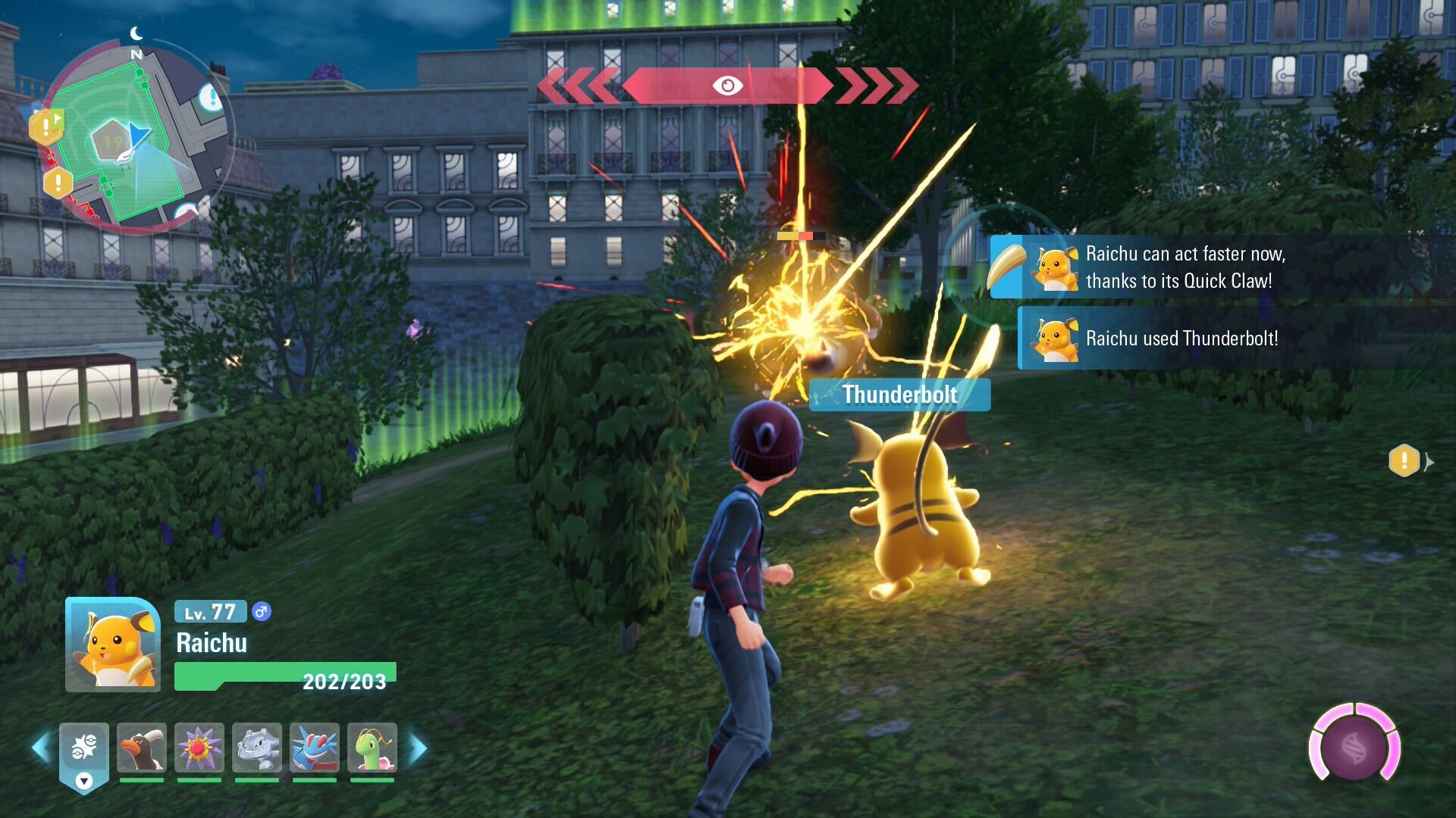 Raichu fighting a Kangaskhan.