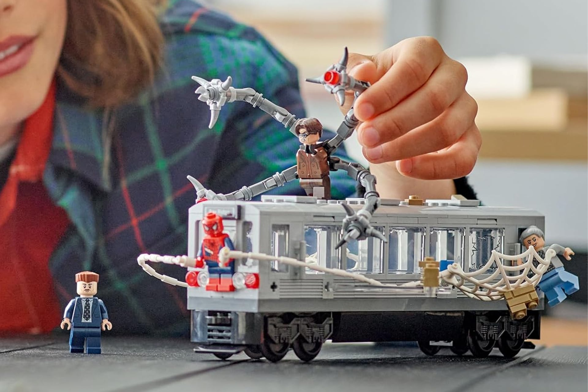 Legospidermantrain