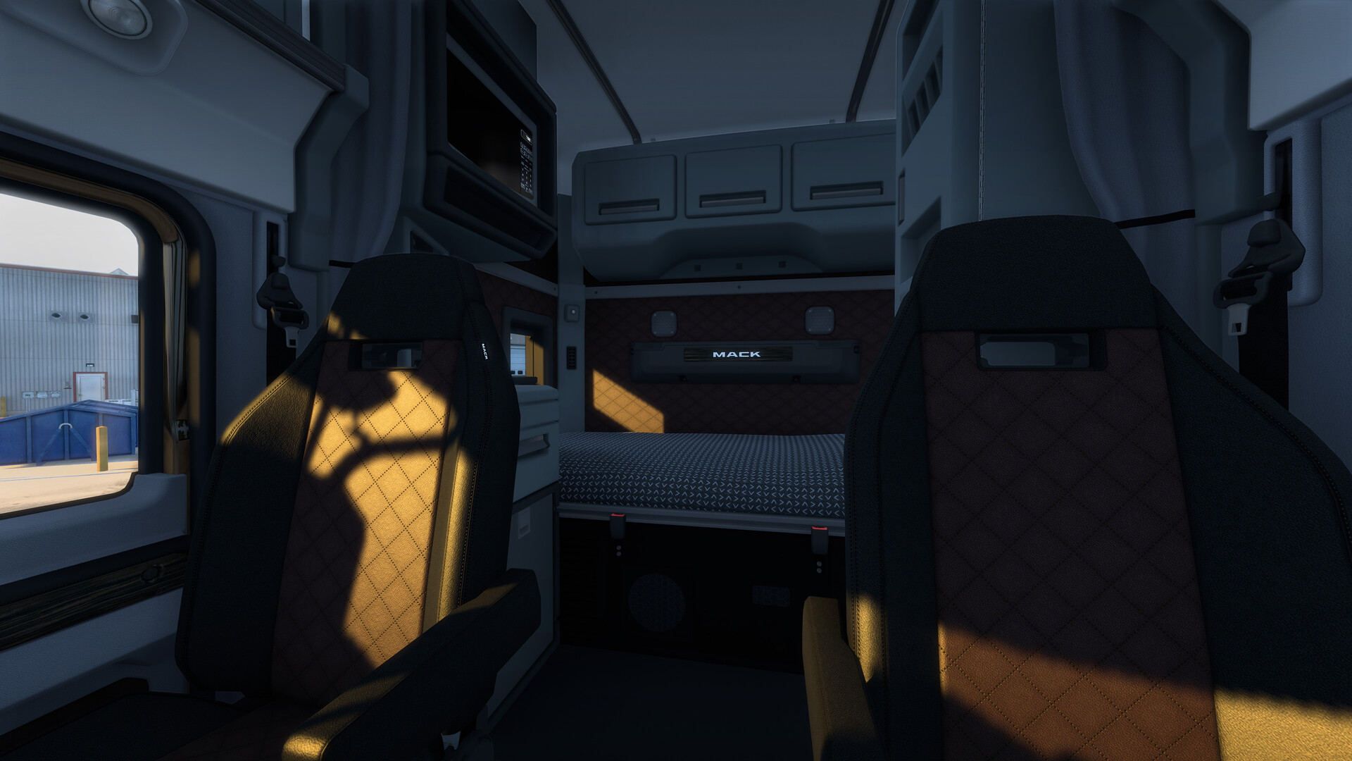 American Truck Simulator: Mack Pinnacle